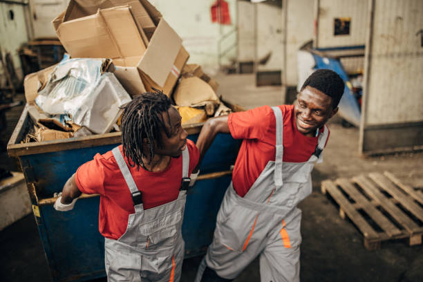 Best Garage Cleanout Services  in Middlebranch, OH