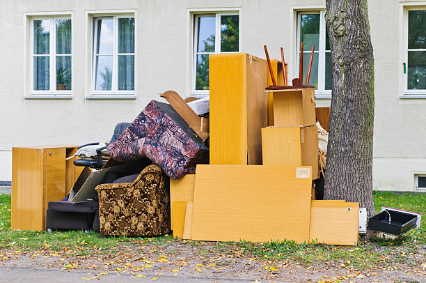 Best Junk Hauling Services  in Middlebranch, OH
