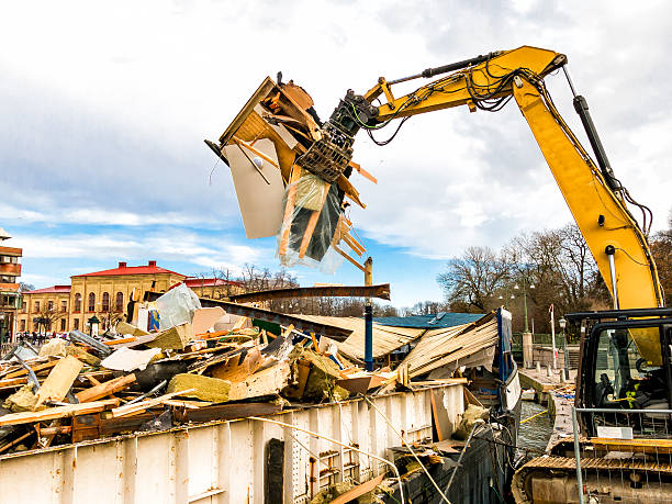 Best Dumpster Rental Services  in Middlebranch, OH